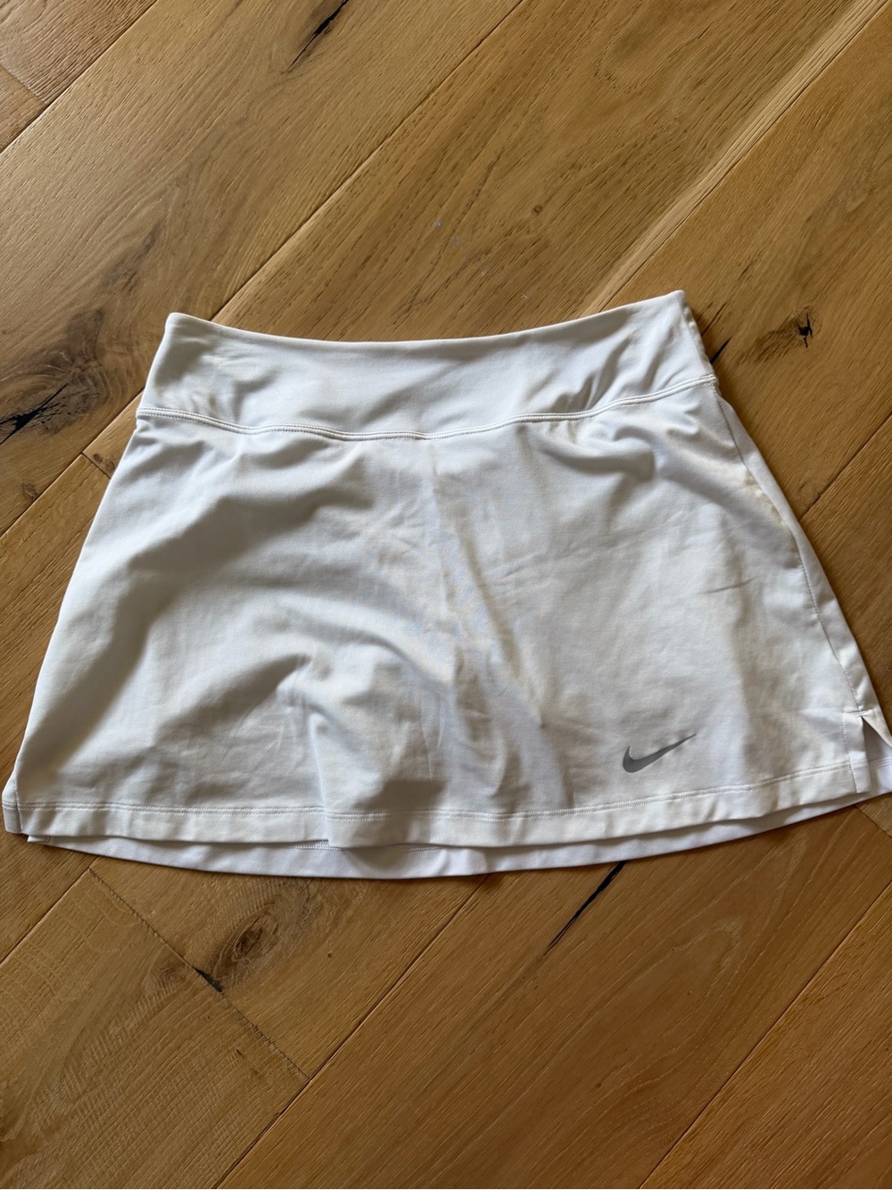 Nike White Women's Athletic Tennis Skort with Gray Swoosh
